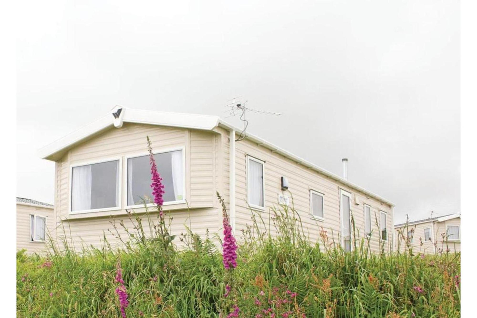 Tencreek Holiday Park Лоо Екстер'єр фото