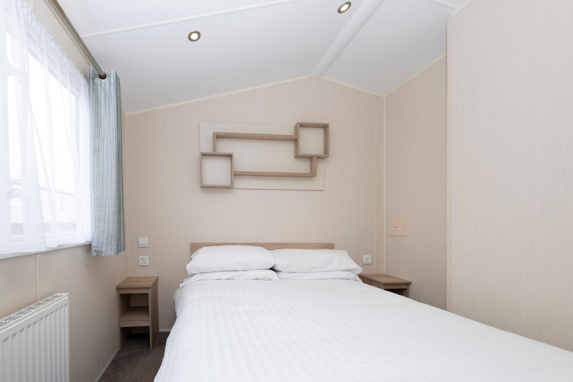 Tencreek Holiday Park Лоо Екстер'єр фото